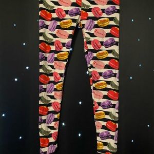 Lularoe Macaron Leggings stripes